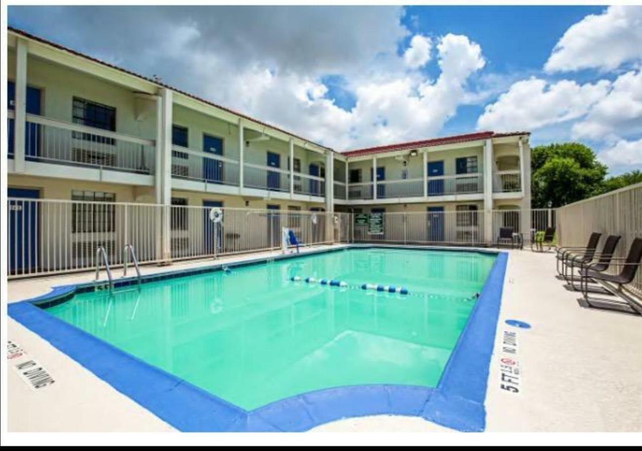 Scottish Inns & Suites Texas City Dış mekan fotoğraf